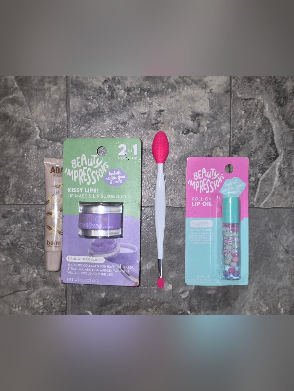 Lip Bundle- Beauty Impressions 2-in-1 Lip Mask & Scrub, Dual-Ended Lip Tool, Etc
